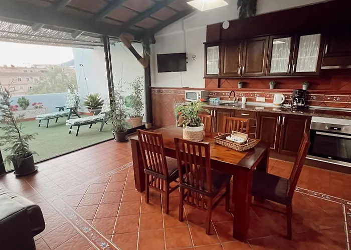 Atico La Terraza フエンヒロラ